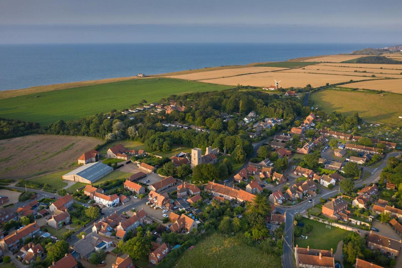 The Ship Inn Weybourne Dış mekan fotoğraf