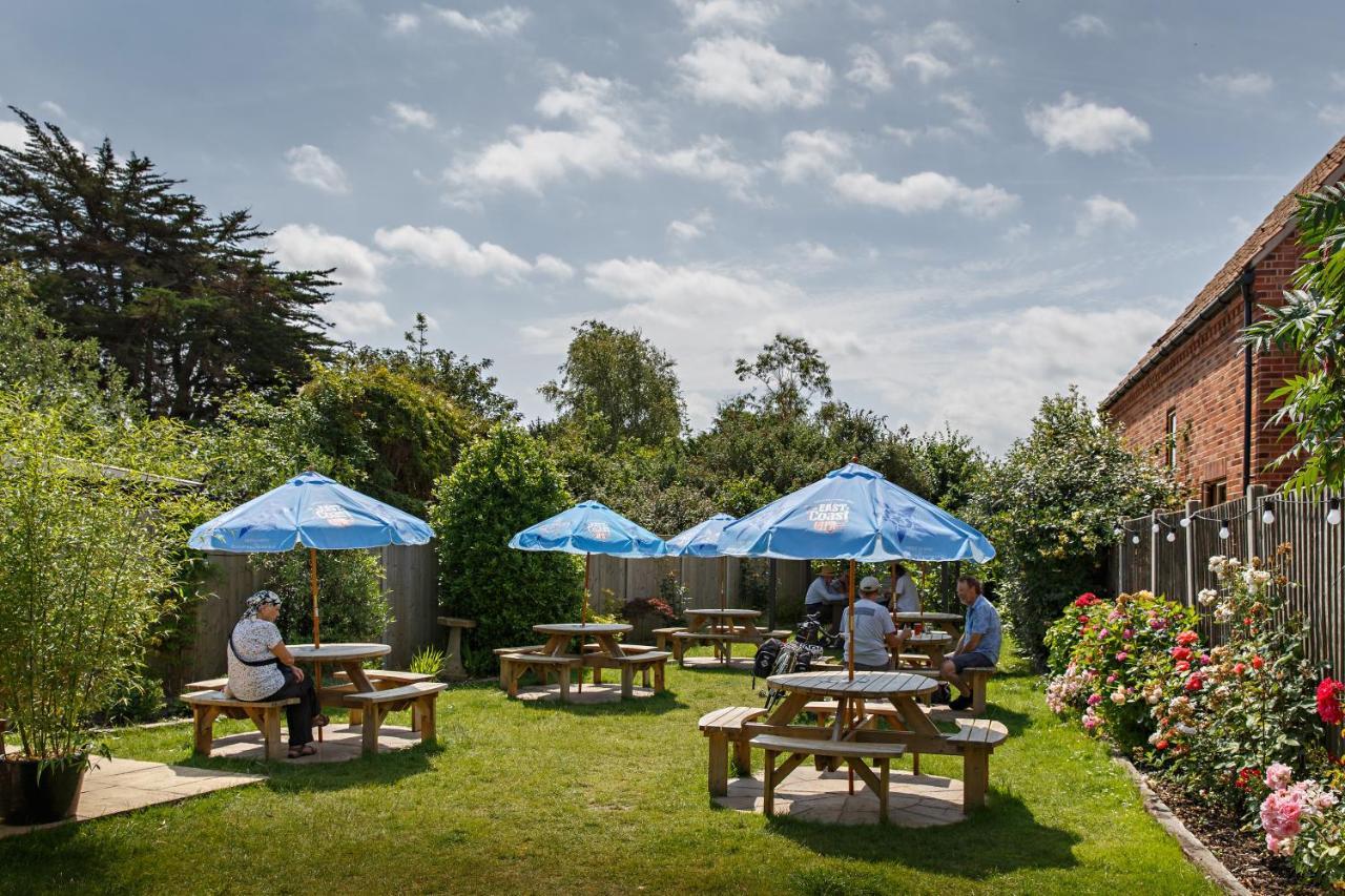 The Ship Inn Weybourne Dış mekan fotoğraf
